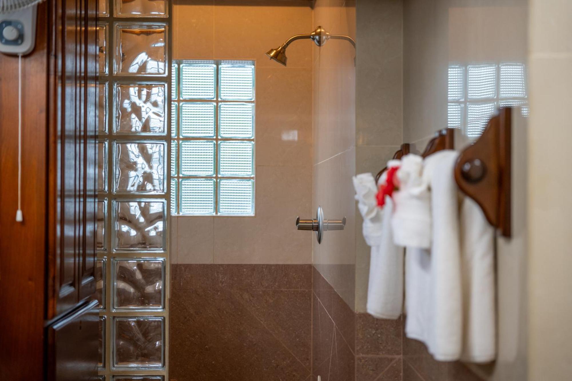 Hotel Buttonwood Belize Hopkins Esterno foto